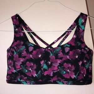 Lululemon sports bra